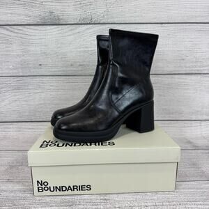 No Boundaries Women's Black Chunky Sleek Platform Boots Size 11
